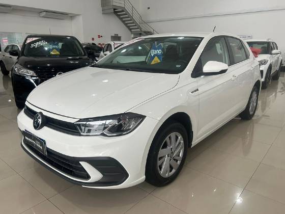VOLKSWAGEN POLO 1.0 170 TSI COMFORTLINE AUTOMÁTICO VOLKSWAGEN POLO 1.0 170 TSI COMFORTLINE AUTOMÁTICO